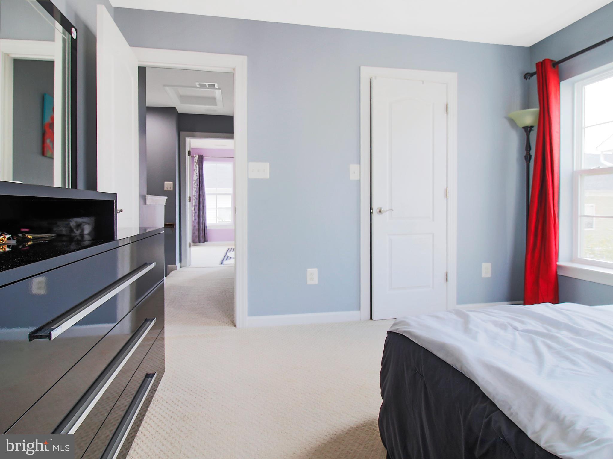 FALLS GROVE - Residential