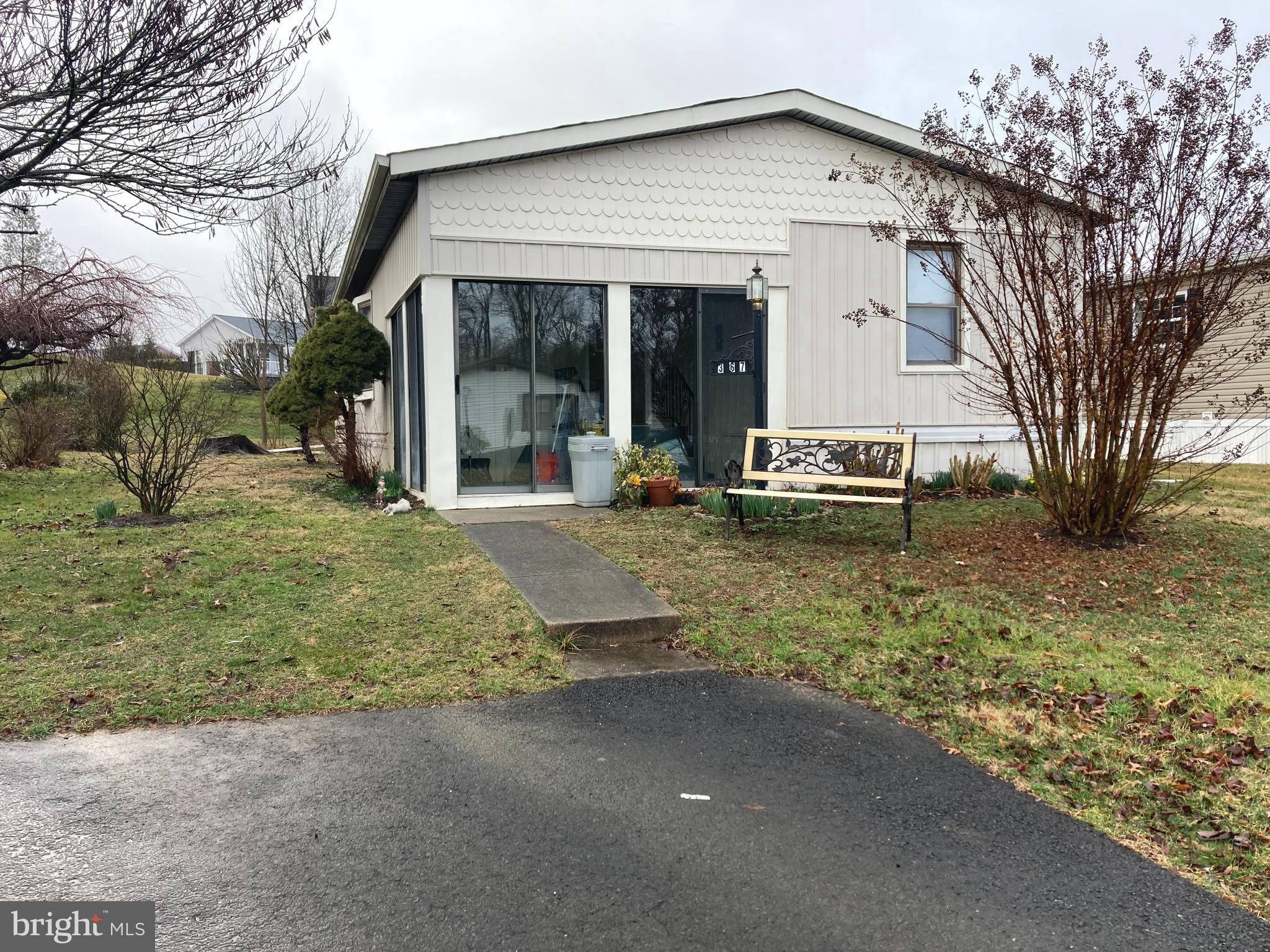 NESHAMINY FALLS - Residential