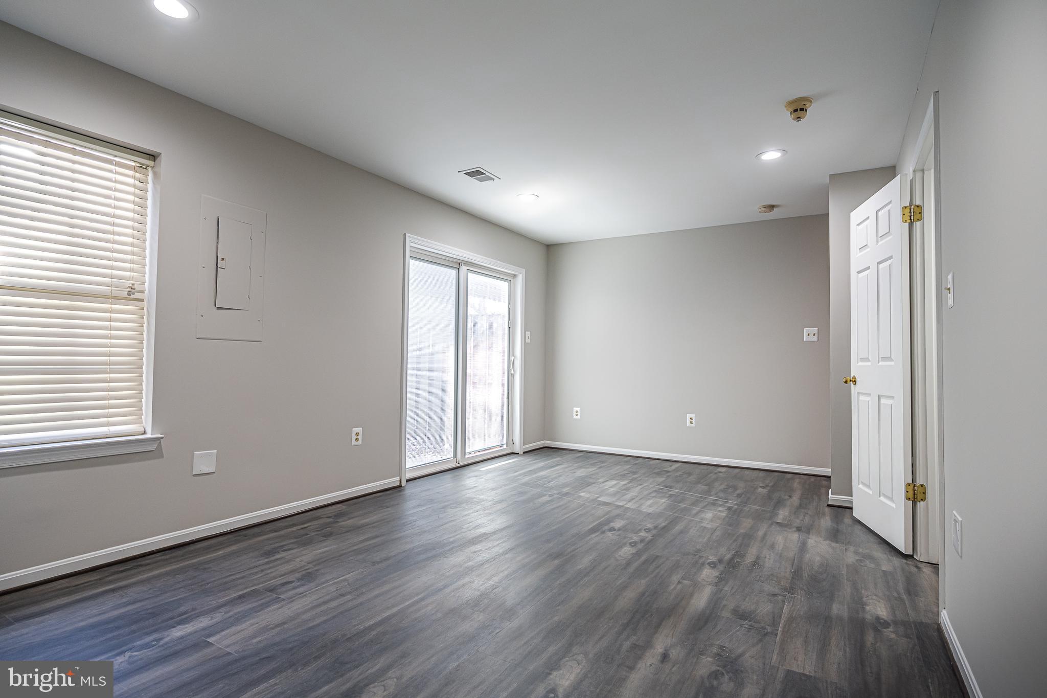 LIFESTYLE AT SULLY STATION - Residential Lease