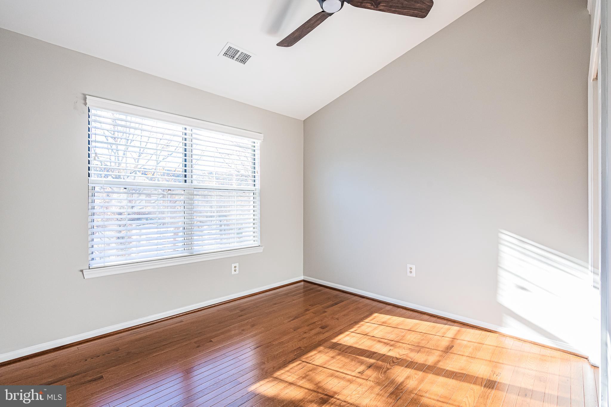 LIFESTYLE AT SULLY STATION - Residential Lease