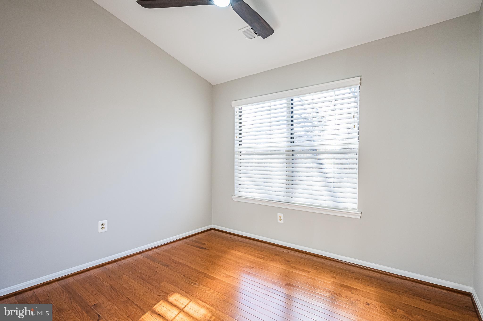 LIFESTYLE AT SULLY STATION - Residential Lease