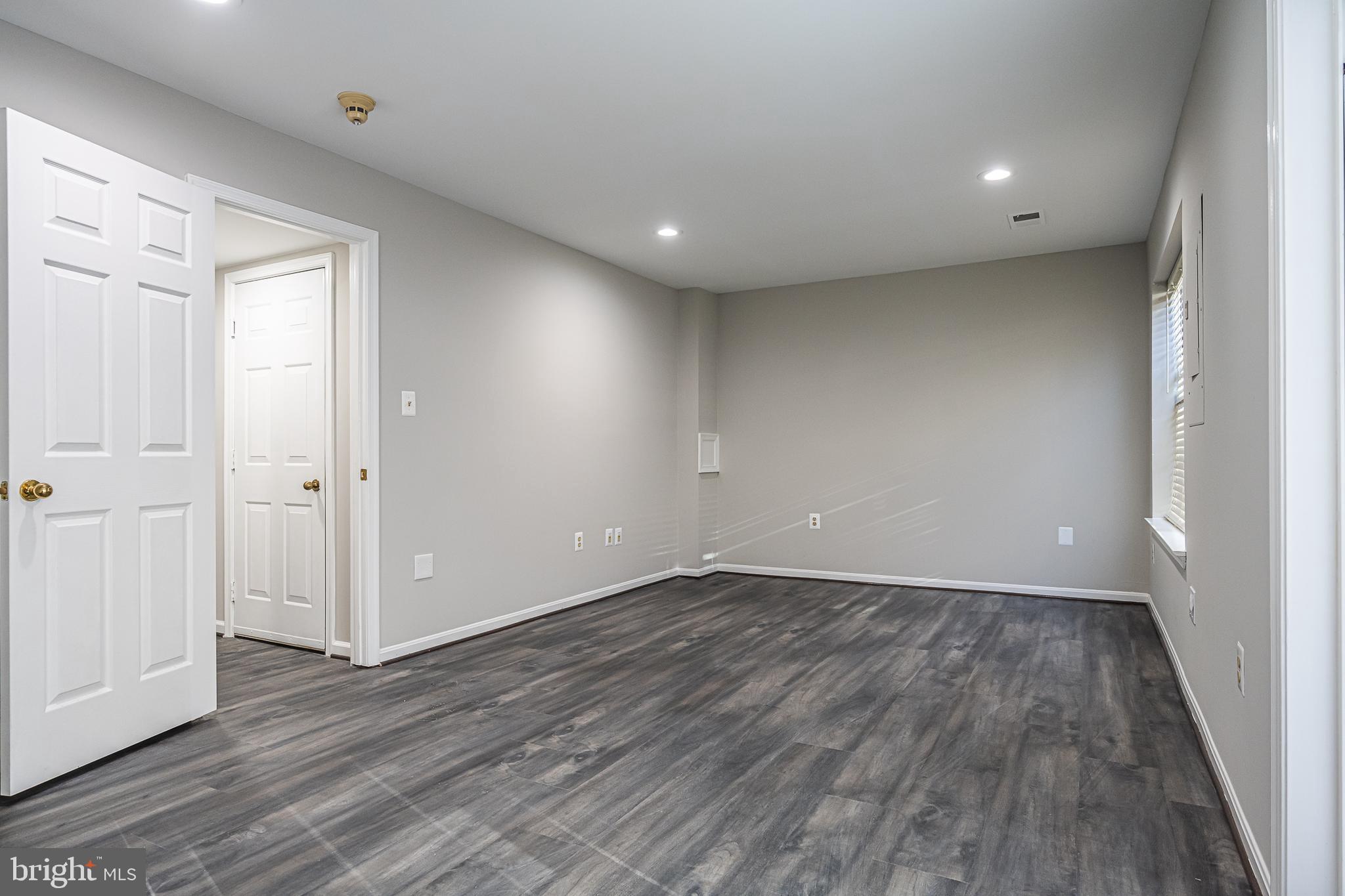 LIFESTYLE AT SULLY STATION - Residential Lease