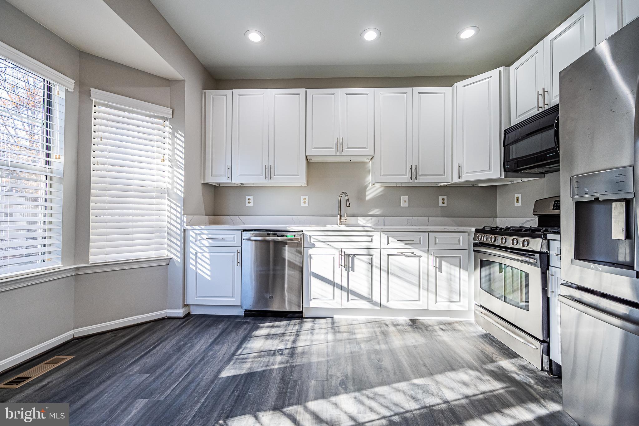 LIFESTYLE AT SULLY STATION - Residential Lease