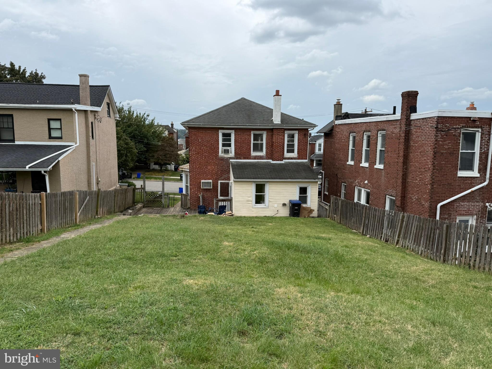 CONSHOHOCKEN - Residential Lease