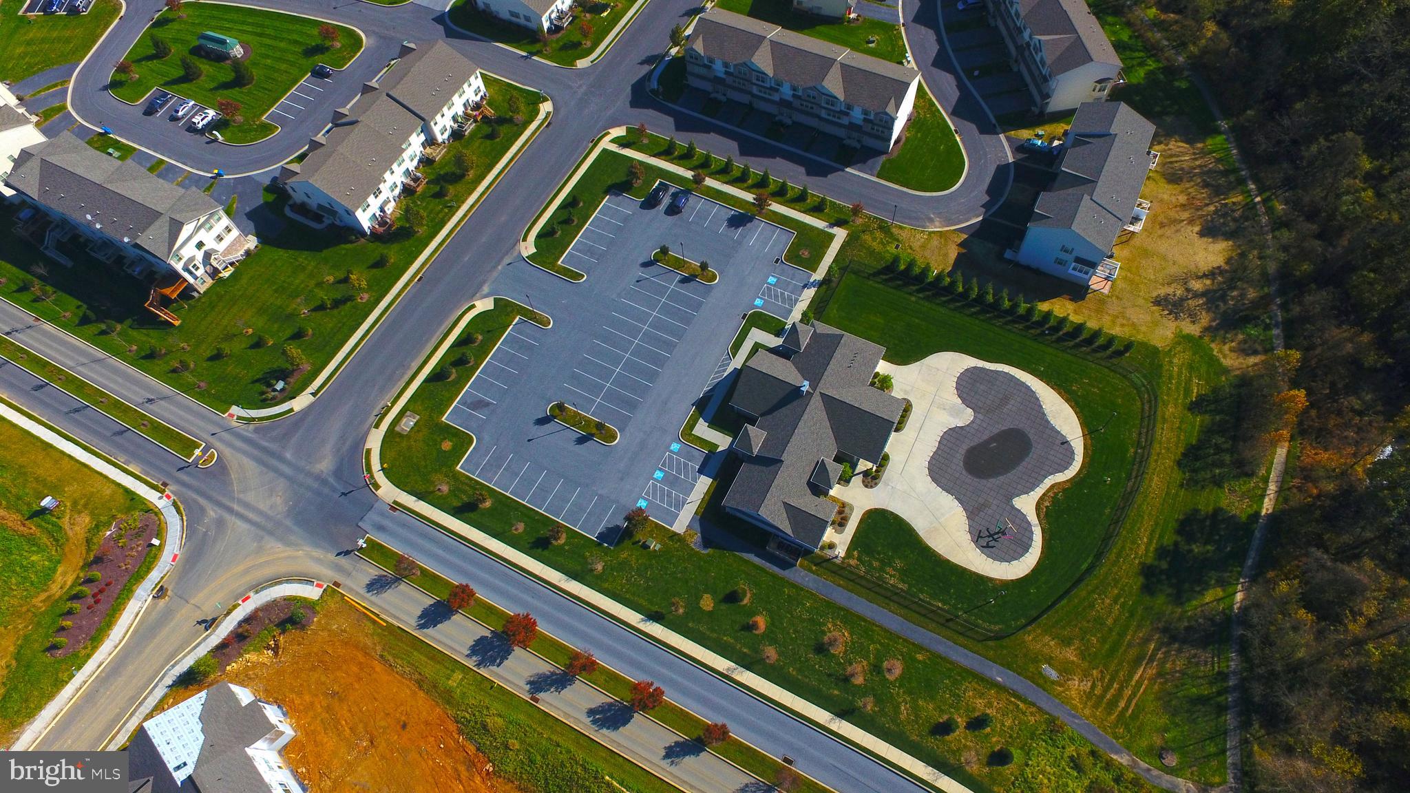 WINDING HILLS - Residential