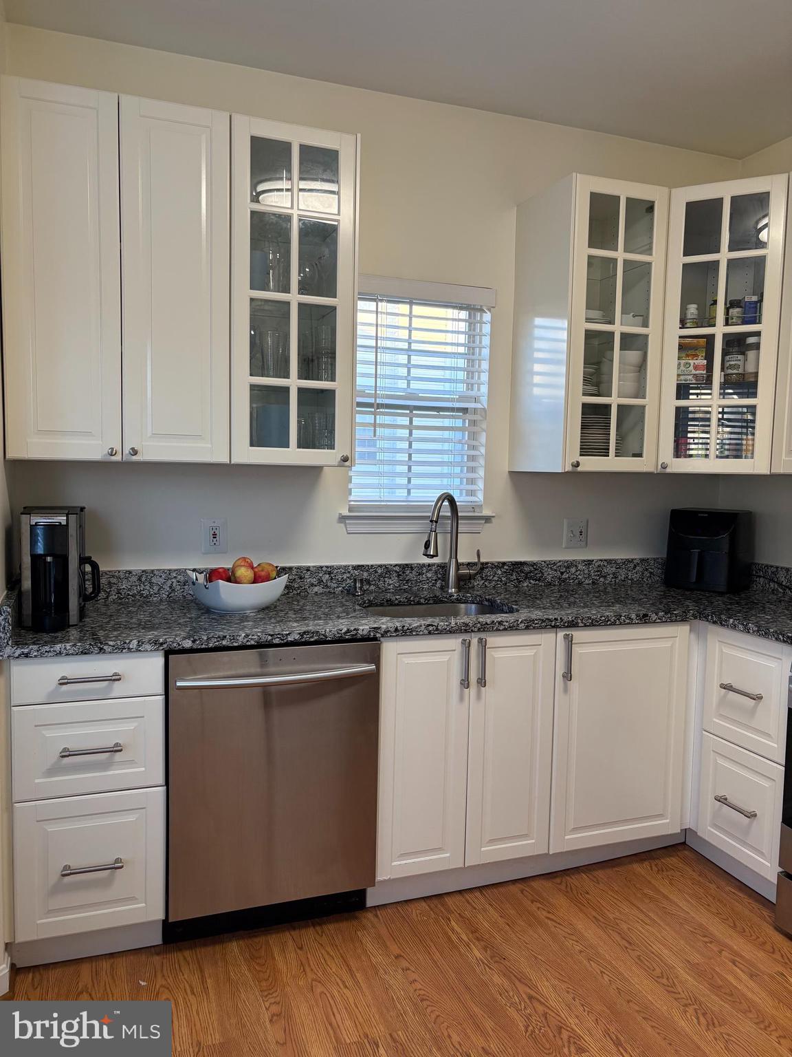 RANDOM HILLS - Residential