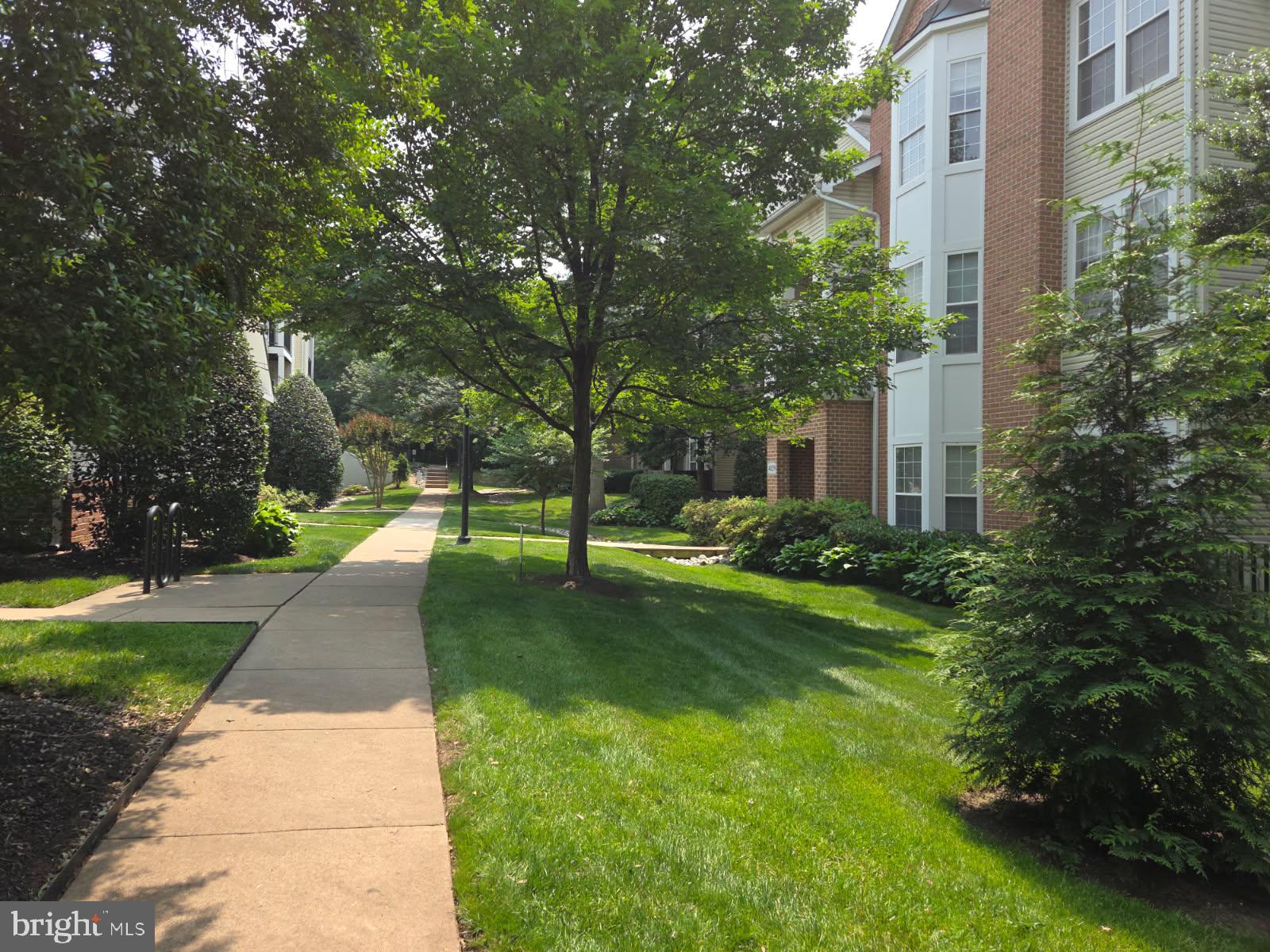 RANDOM HILLS - Residential