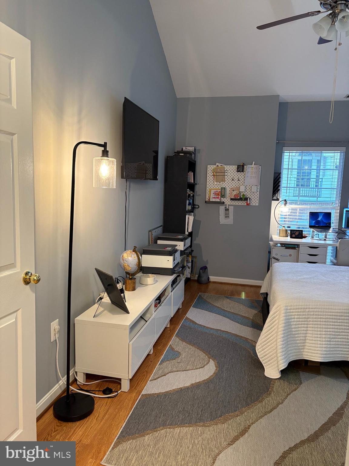 RANDOM HILLS - Residential