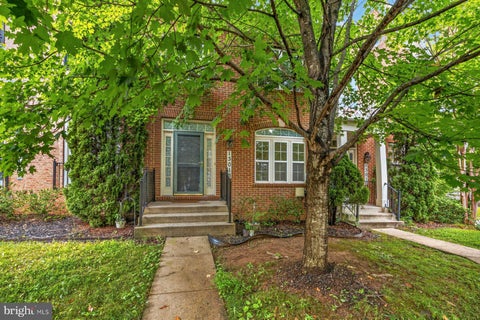 Townhouse For Rent - 13013 Saint Clair Road<br/> Montgomery County, CLARKSBURG, MD 20871