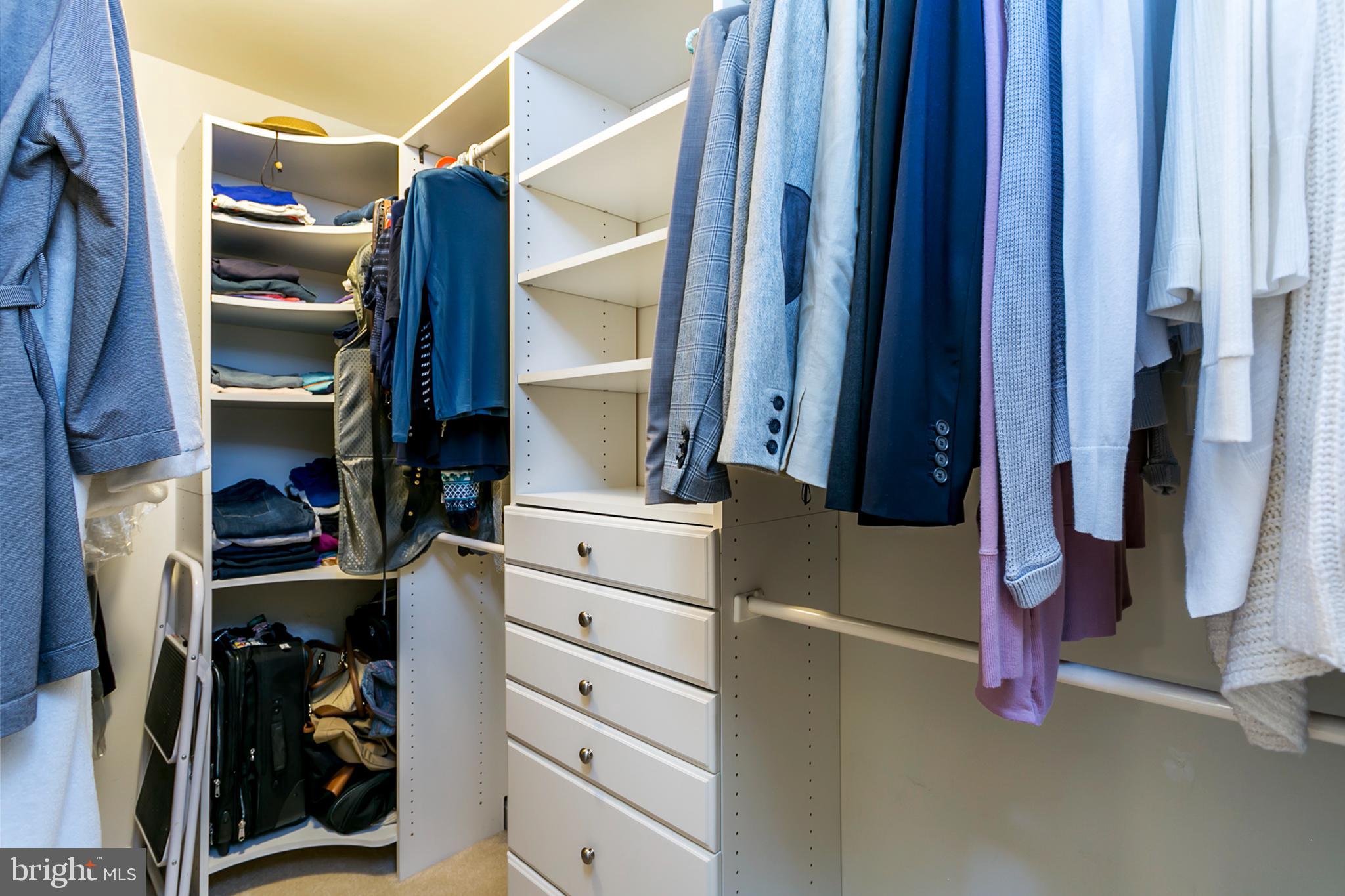 AUTUMN VIEW - Residential