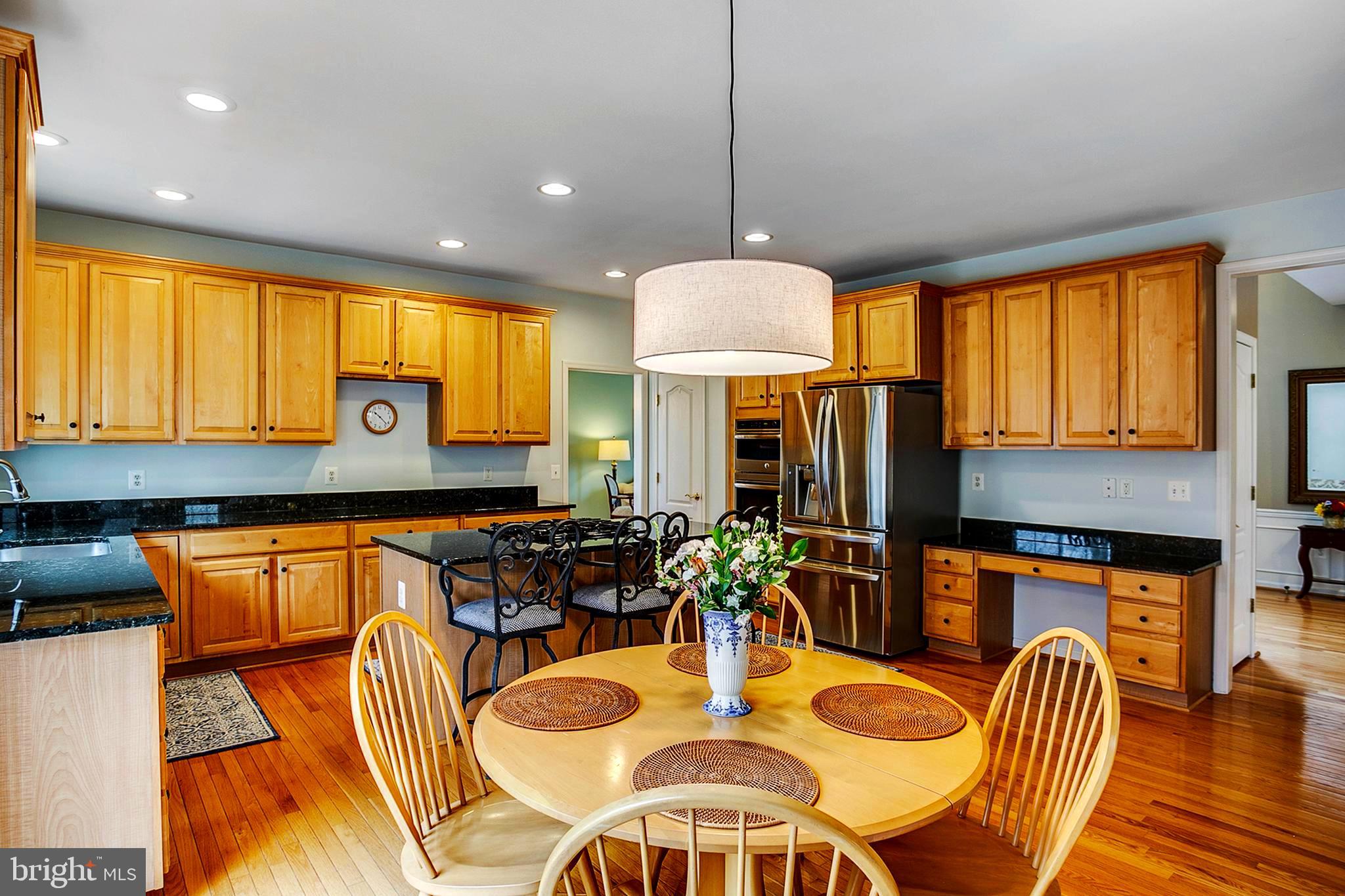 AUTUMN VIEW - Residential