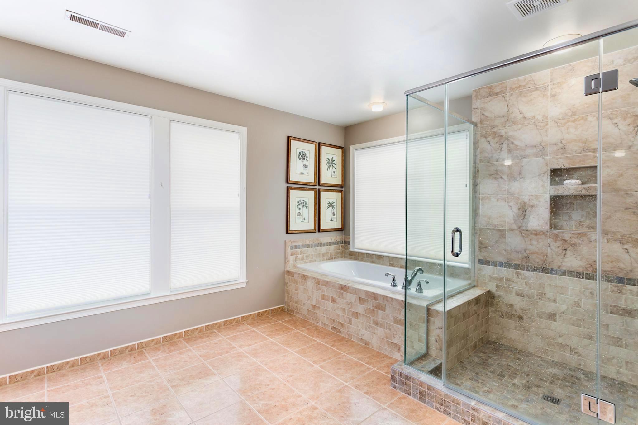 AUTUMN VIEW - Residential