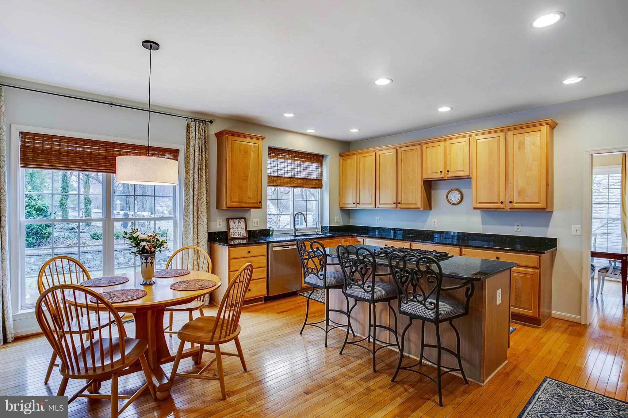 AUTUMN VIEW - Residential