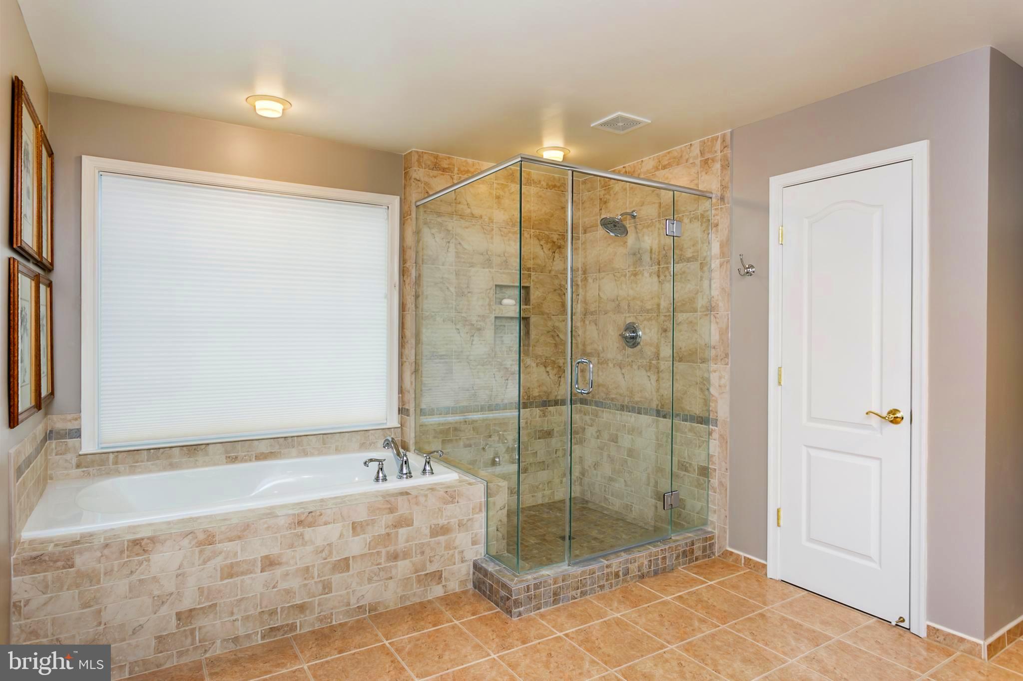 AUTUMN VIEW - Residential