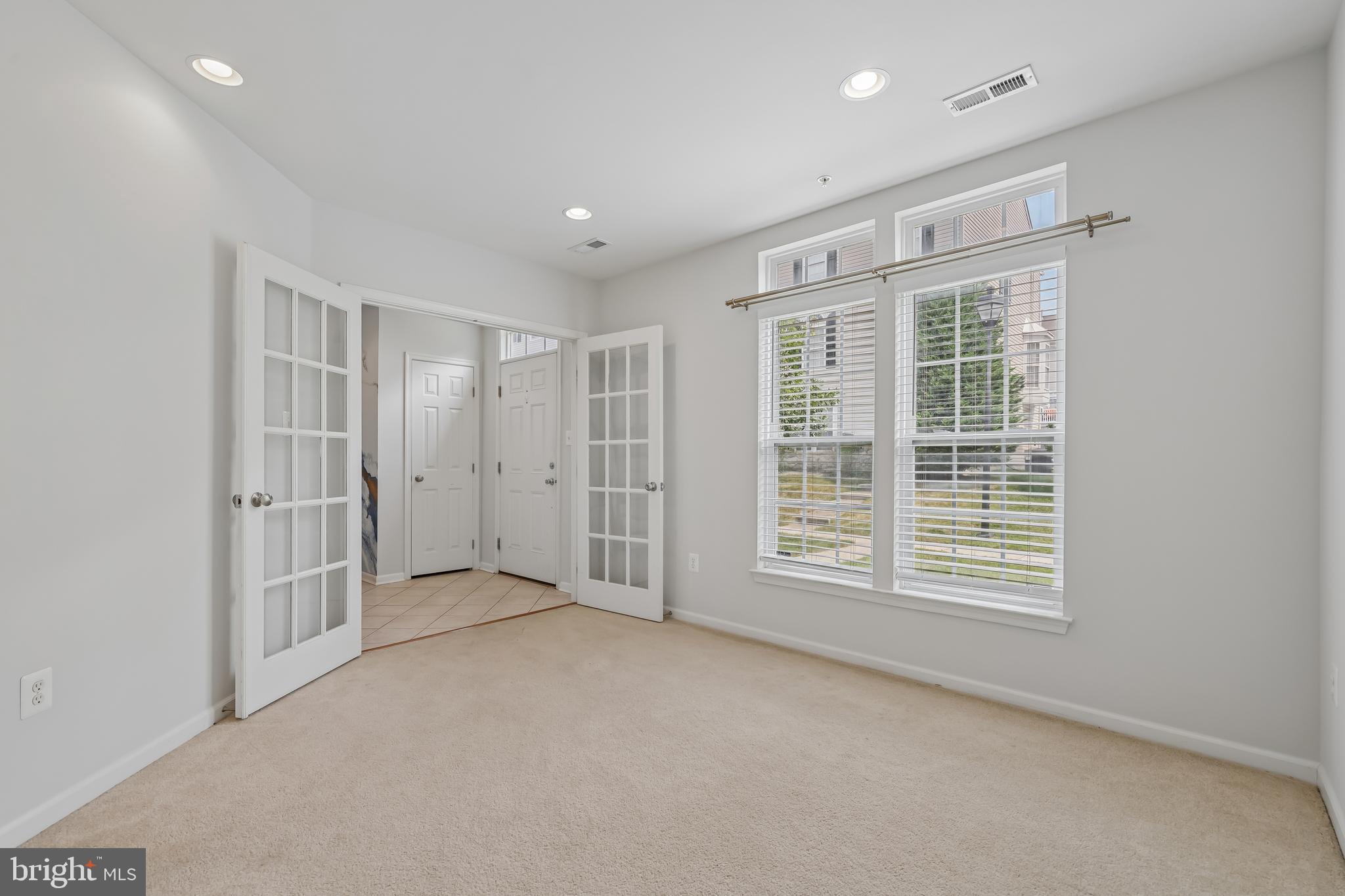 7644 SANDHURST LANE