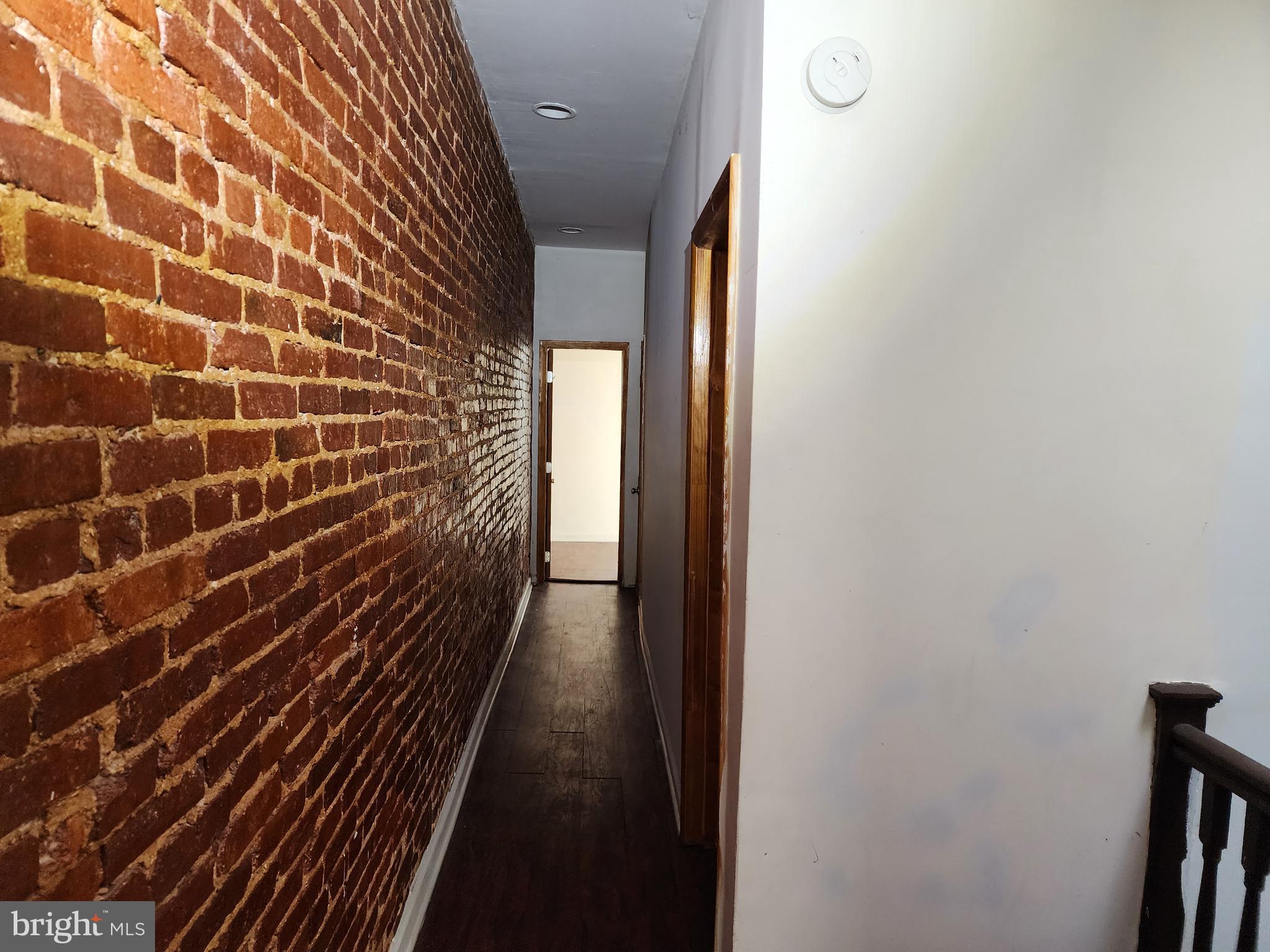 BROADWAY EAST - Residential