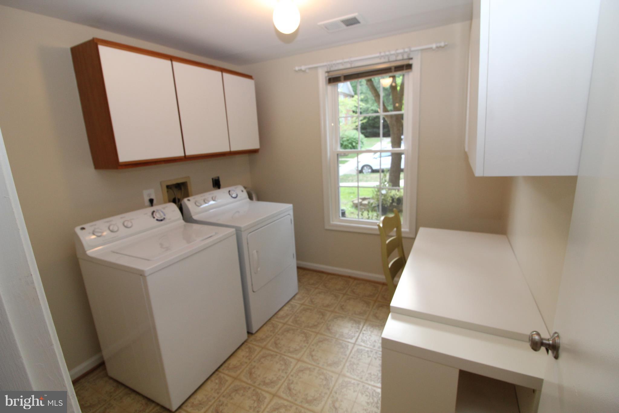 HUNTER VILLAGE - Residential Lease