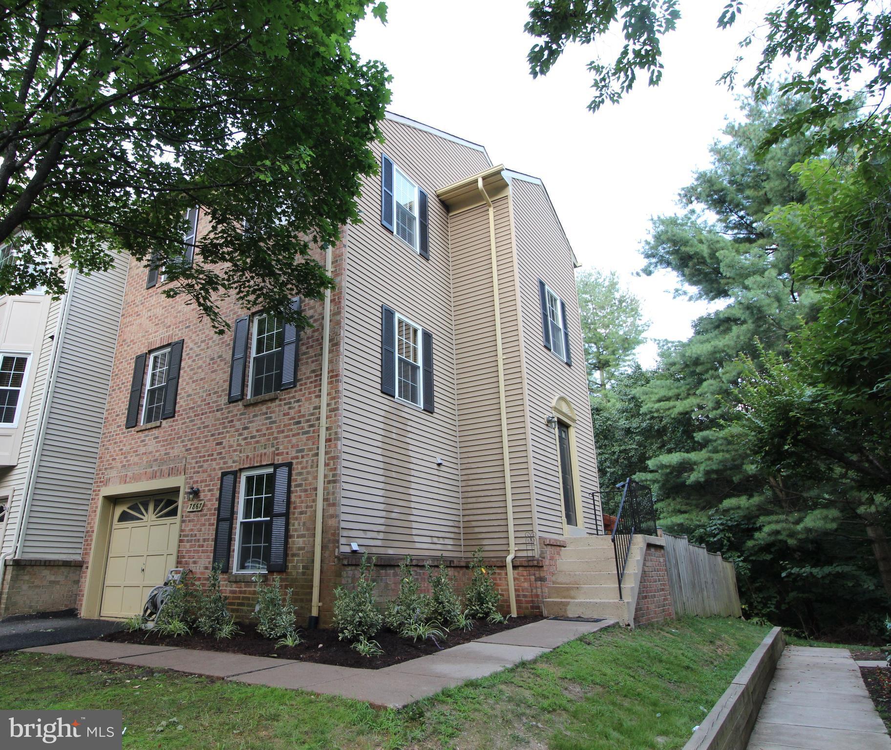 HUNTER VILLAGE - Residential Lease