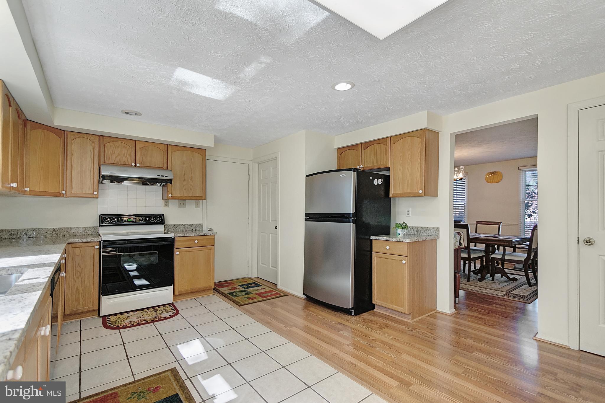 OAK SPRINGS - Residential