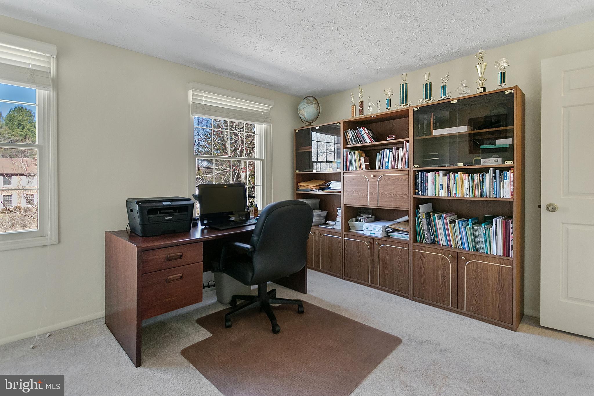 OAK SPRINGS - Residential