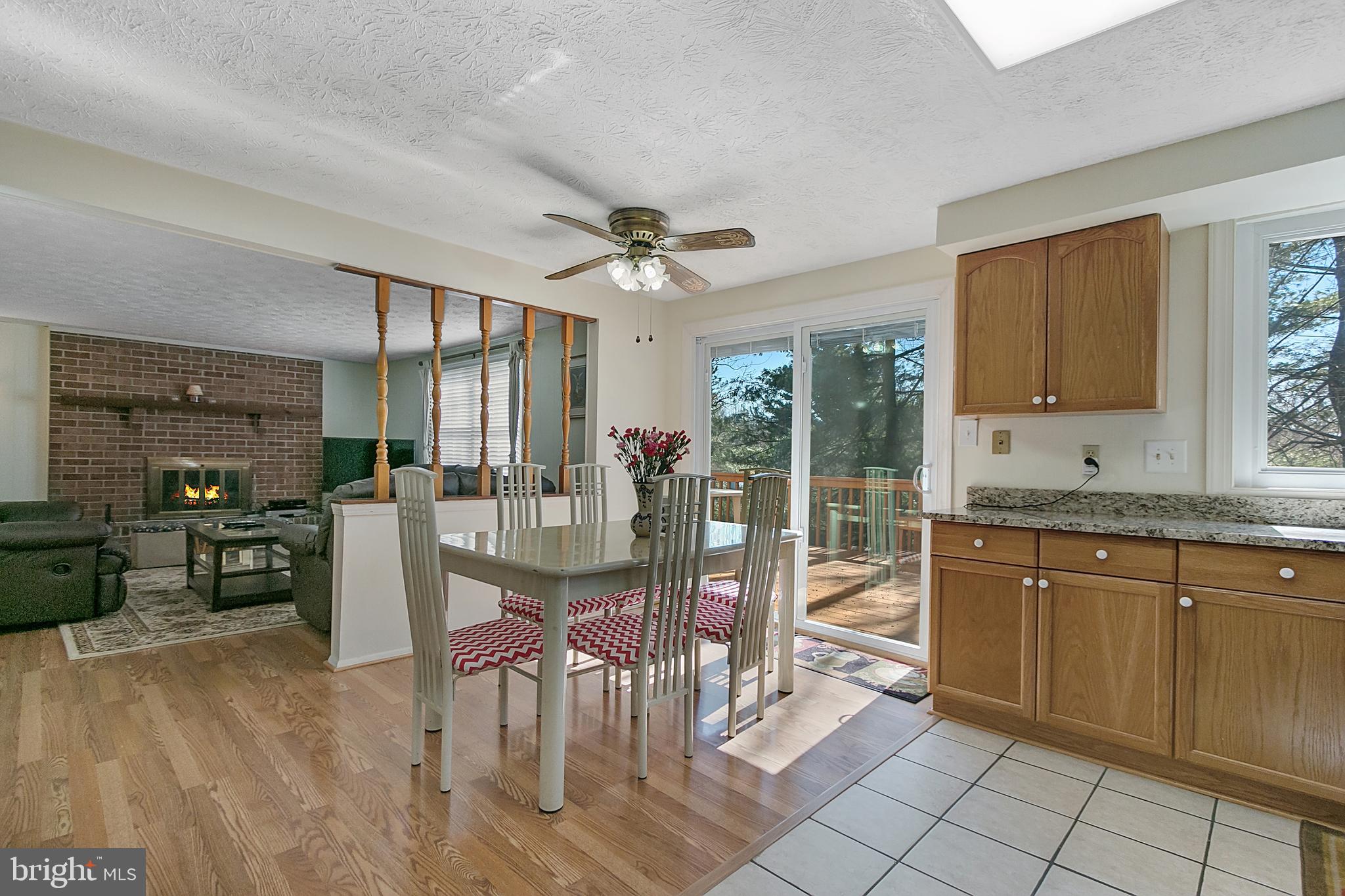 OAK SPRINGS - Residential