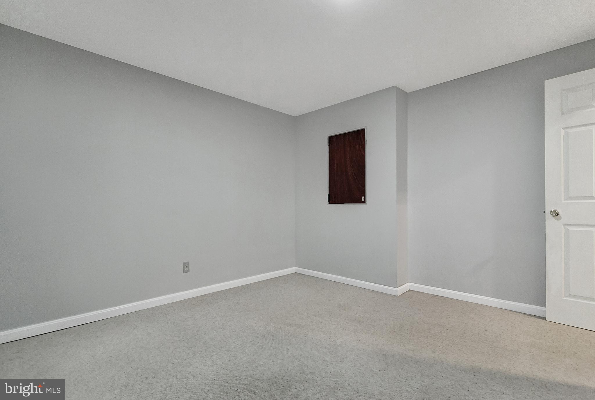 OAK SPRINGS - Residential