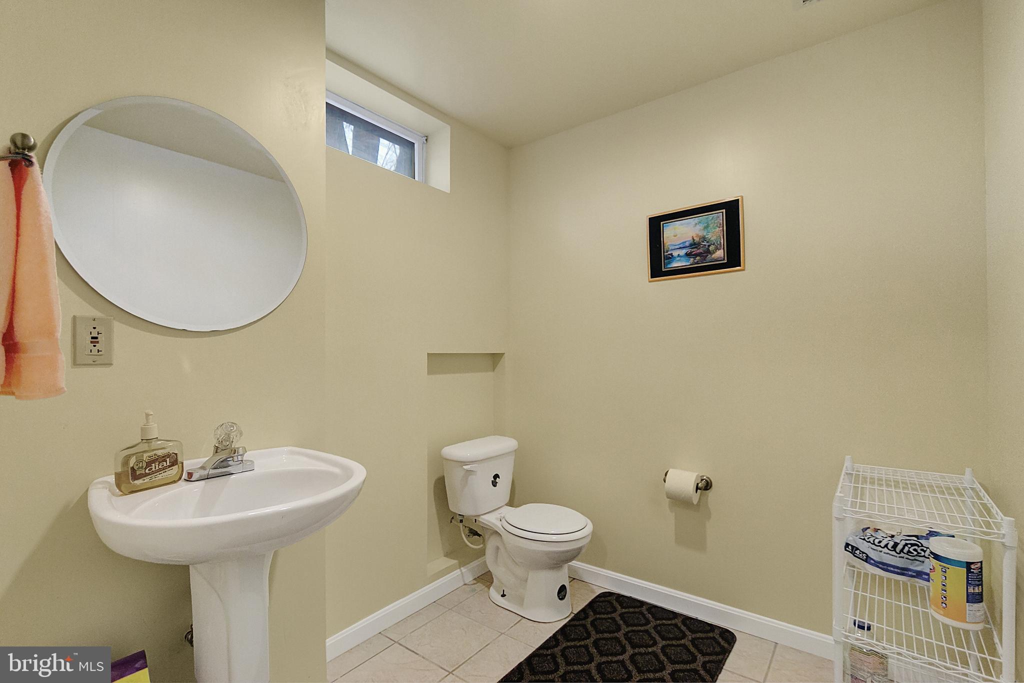 OAK SPRINGS - Residential