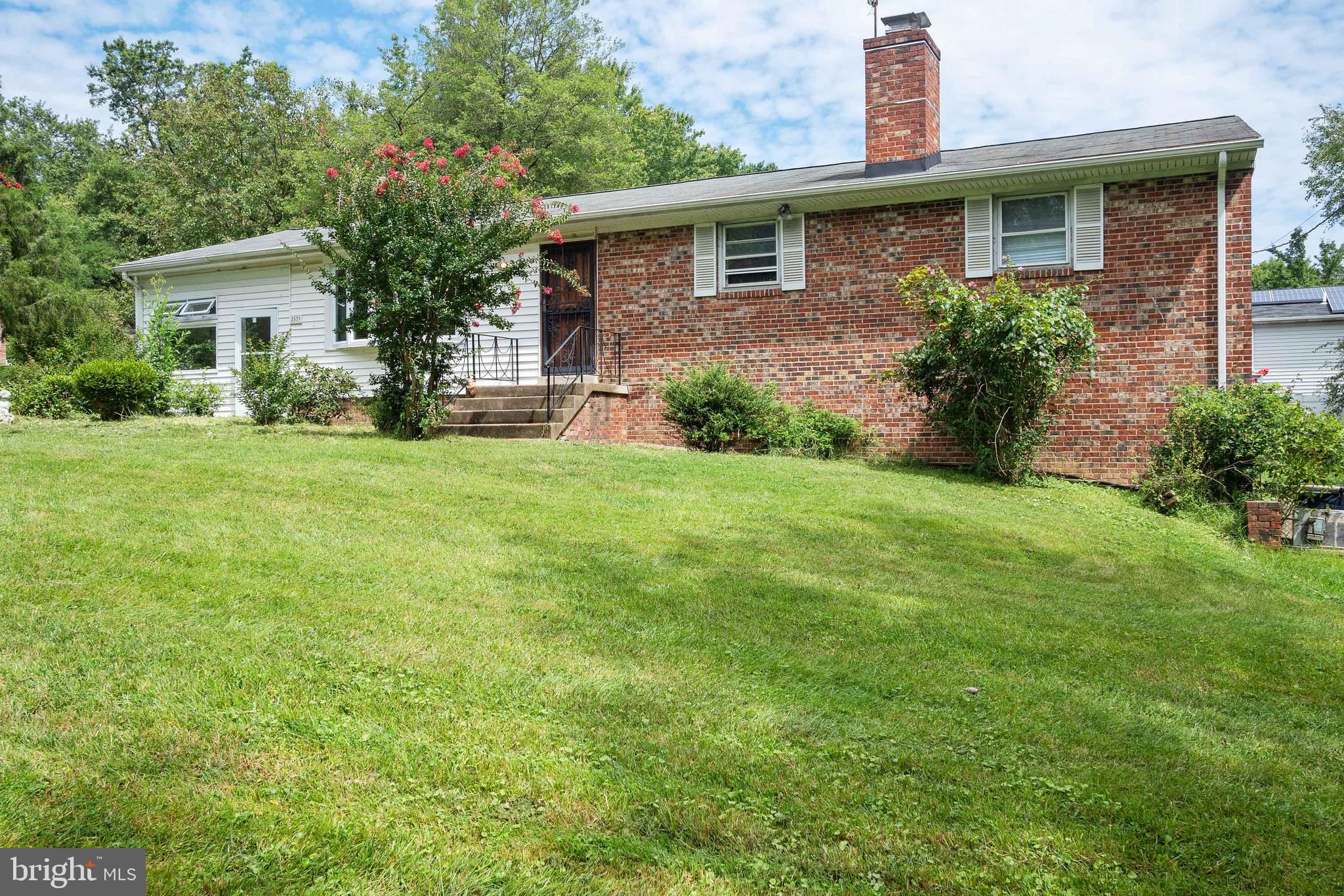 SUNNY ACRES - Residential