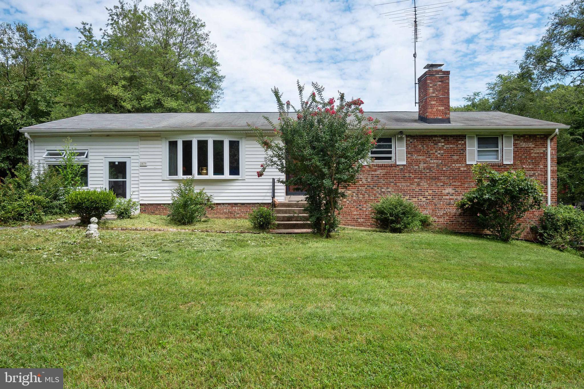 SUNNY ACRES - Residential