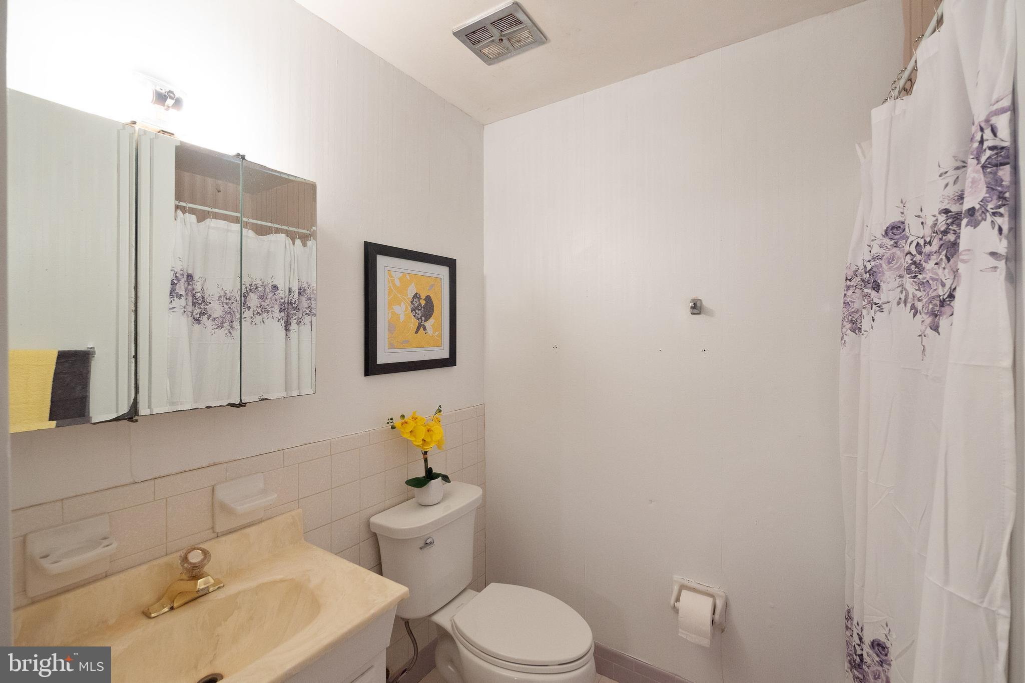 SUNNY ACRES - Residential