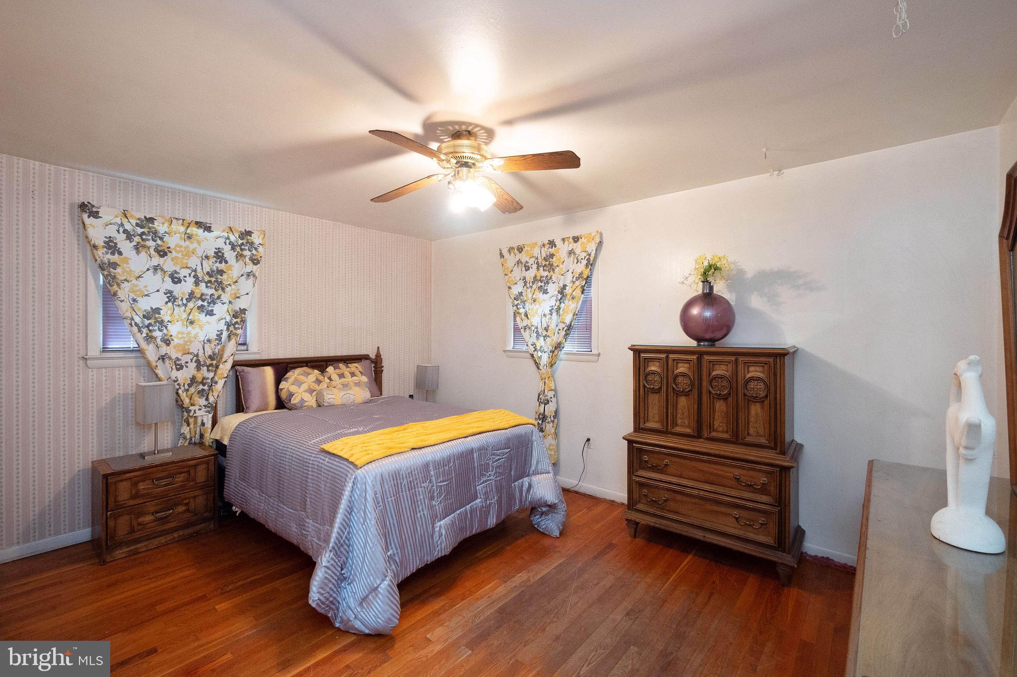 SUNNY ACRES - Residential