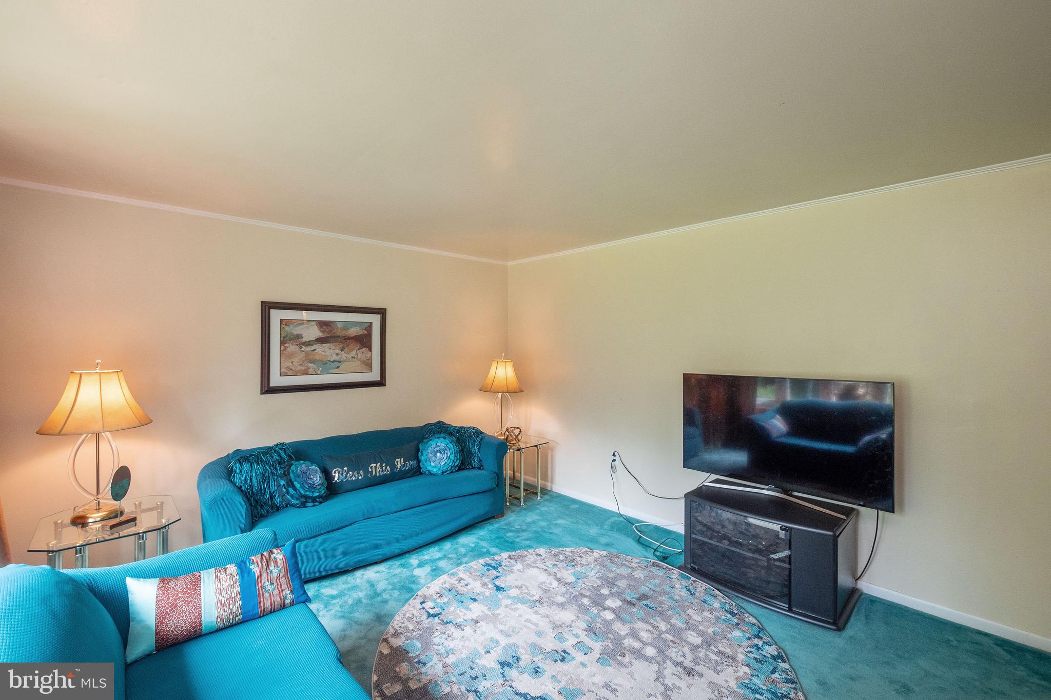 SUNNY ACRES - Residential