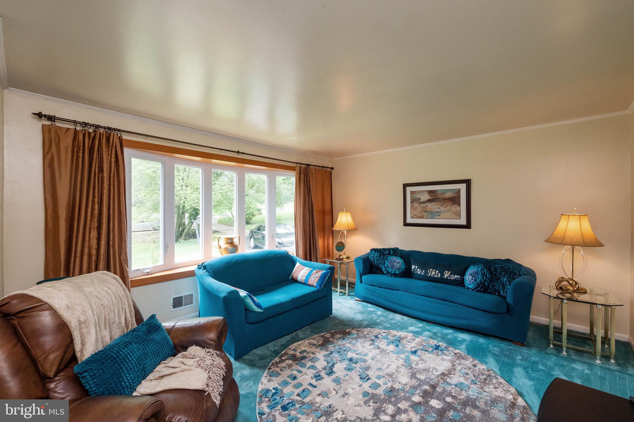 SUNNY ACRES - Residential