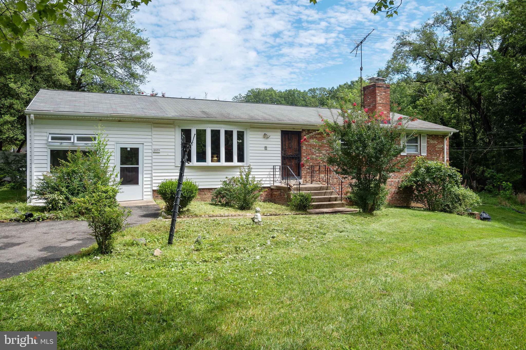 SUNNY ACRES - Residential