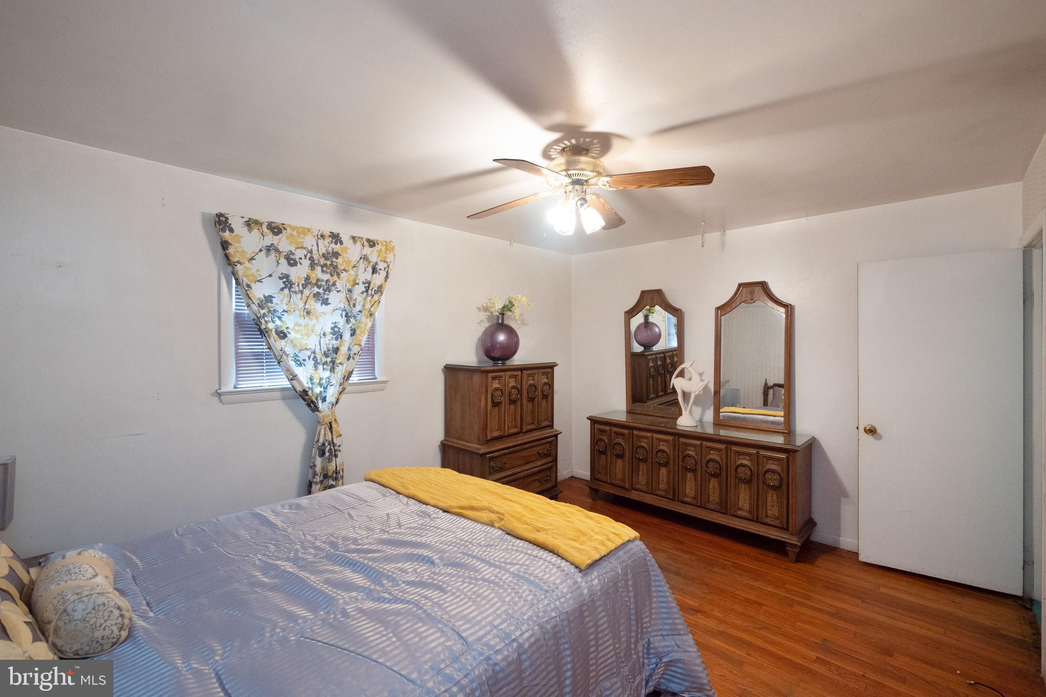 SUNNY ACRES - Residential