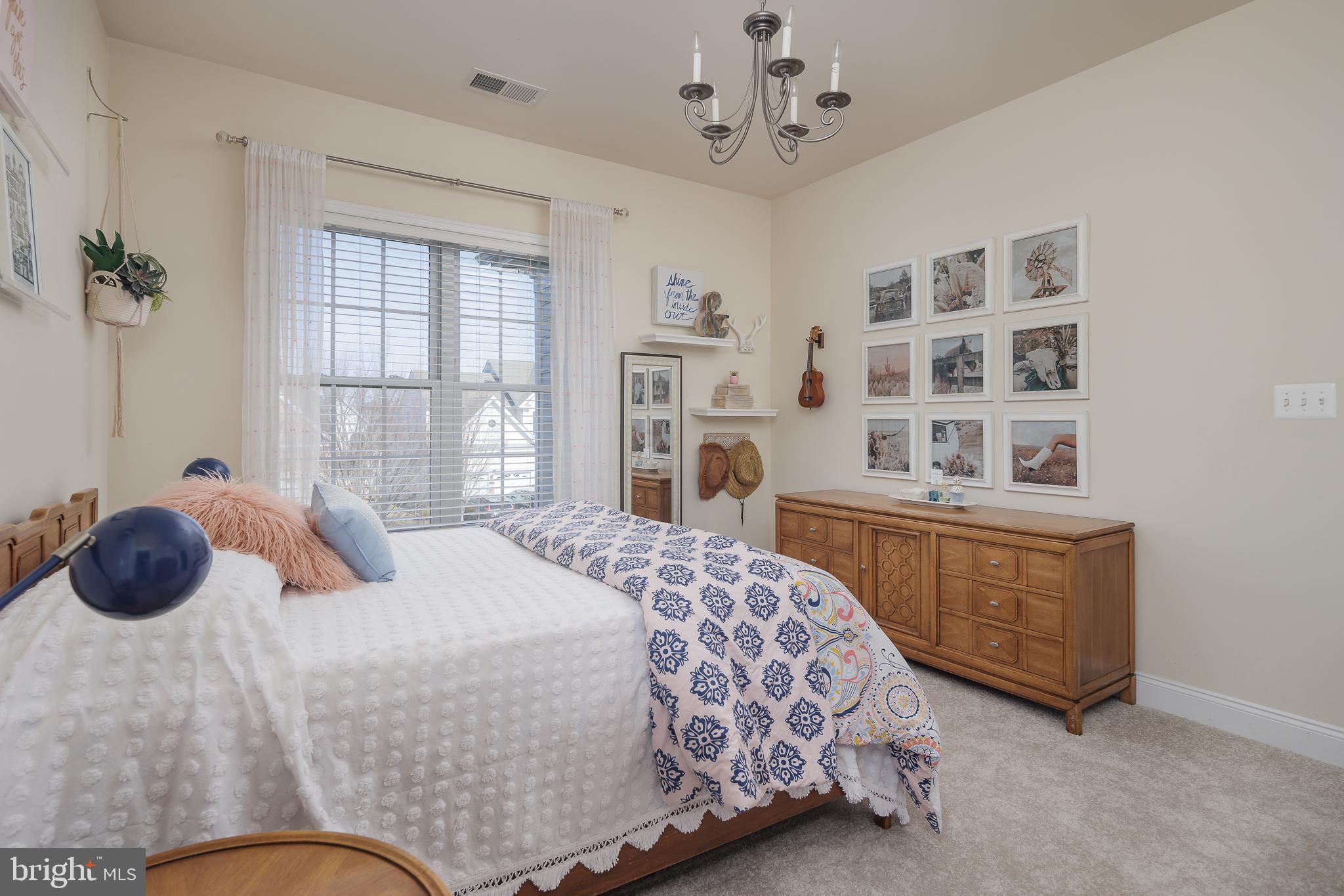 DOMINION VALLEY COUNTRY CLUB - Residential