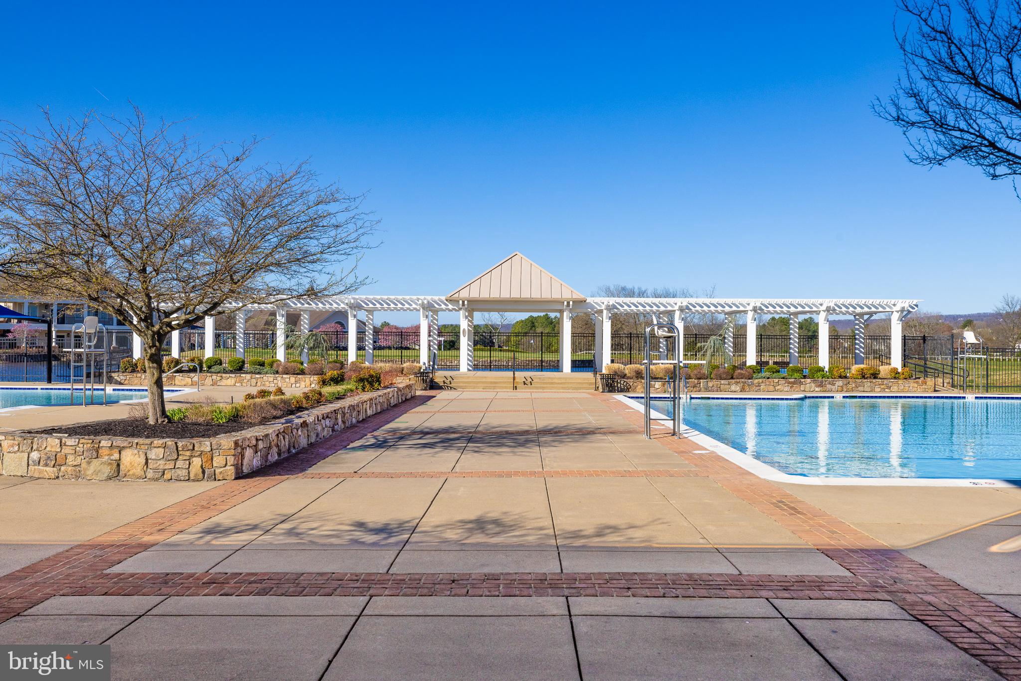 DOMINION VALLEY COUNTRY CLUB - Residential