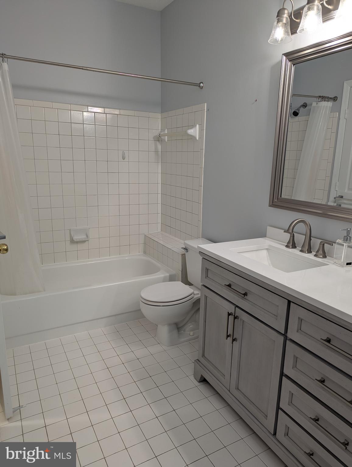 SANDERLING CONDO - Residential Lease