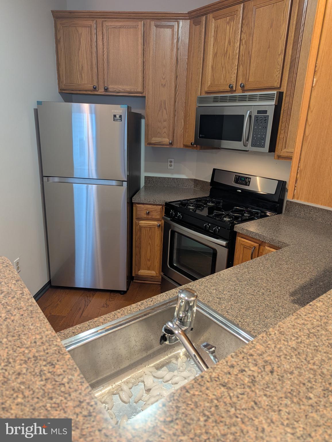 SANDERLING CONDO - Residential Lease