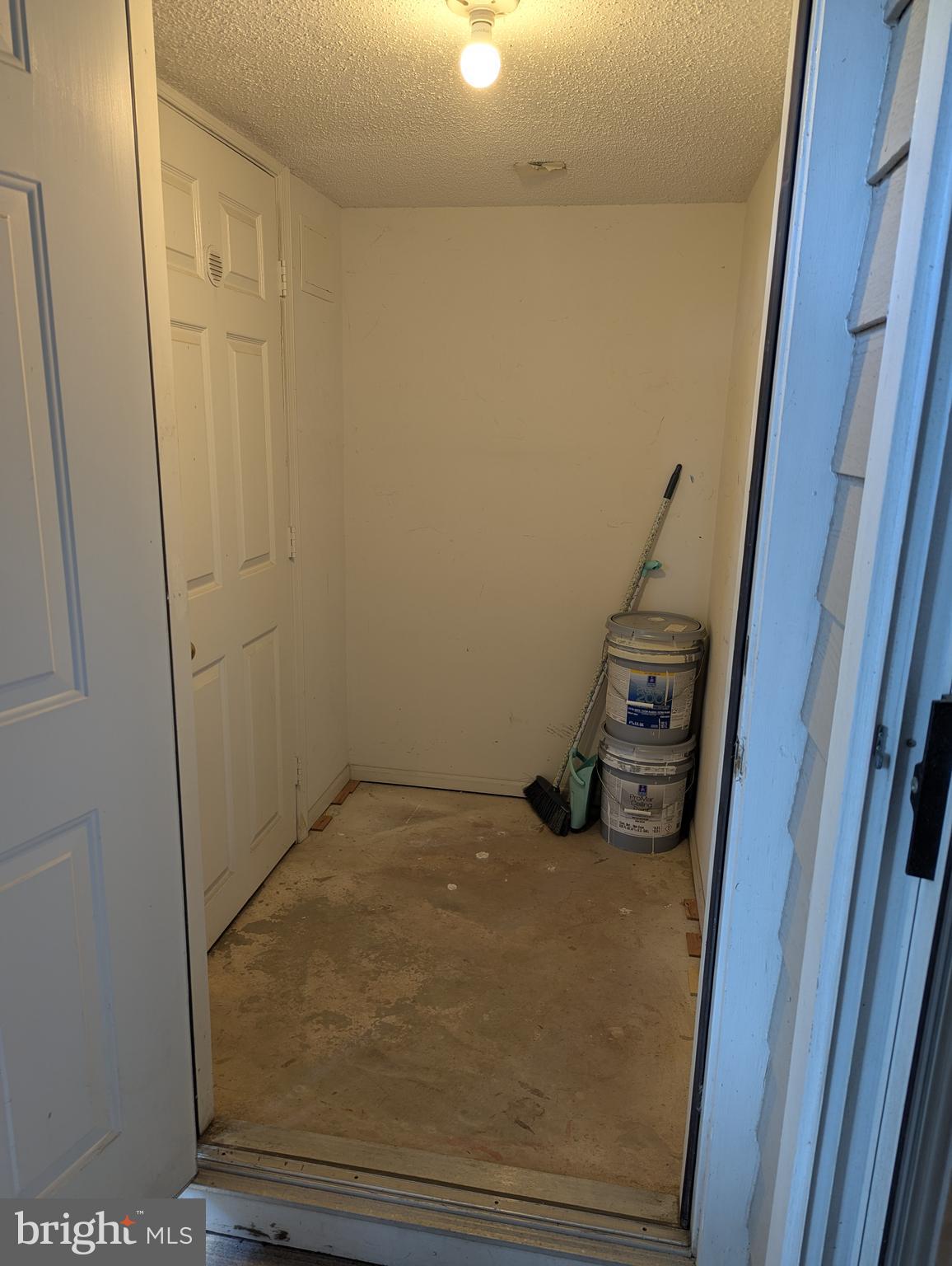 SANDERLING CONDO - Residential Lease