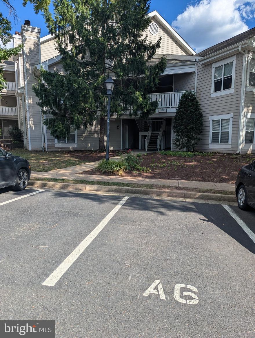 Available for IMMEDIATE OCCUPANY. Updated condo with Assigned Parking Space and Washer/Dryer in unit.  Covered entry door leads to engineered Hardwood floors through living areas. Tile at entry and in Bath. Stainless Steel Appliances include Gas cooking, Built-in Microwave, Refrigerator with ice maker, Dishwasher. Bedroom with lighted Ceiling Fan and WALK-IN CLOSET. Living Area highlighted by Fireplace with electric heating insert. Private PATIO attached to large Storage Closet. Coat Closet and Linen Closet in condo. Enjoy life at Sanderling Condominiums which offers extensive amenities to include Fitness Center/Racquetball Court, Outdoor Pool and Hot Tub with Grilling area, Great Room/Clubhouse, Car Wash Area, Paved Paths and Picnic area, nearby Pond. Convenient assigned parking space in front of unit and abundance of Visitor Parking. Owner pays Condo Fee, water/sewer. Tenant pays electricity and gas. Pets considered. Peaceful location 12 miles from Dulles Airport and close to commuter routes + entertainment and amenities.