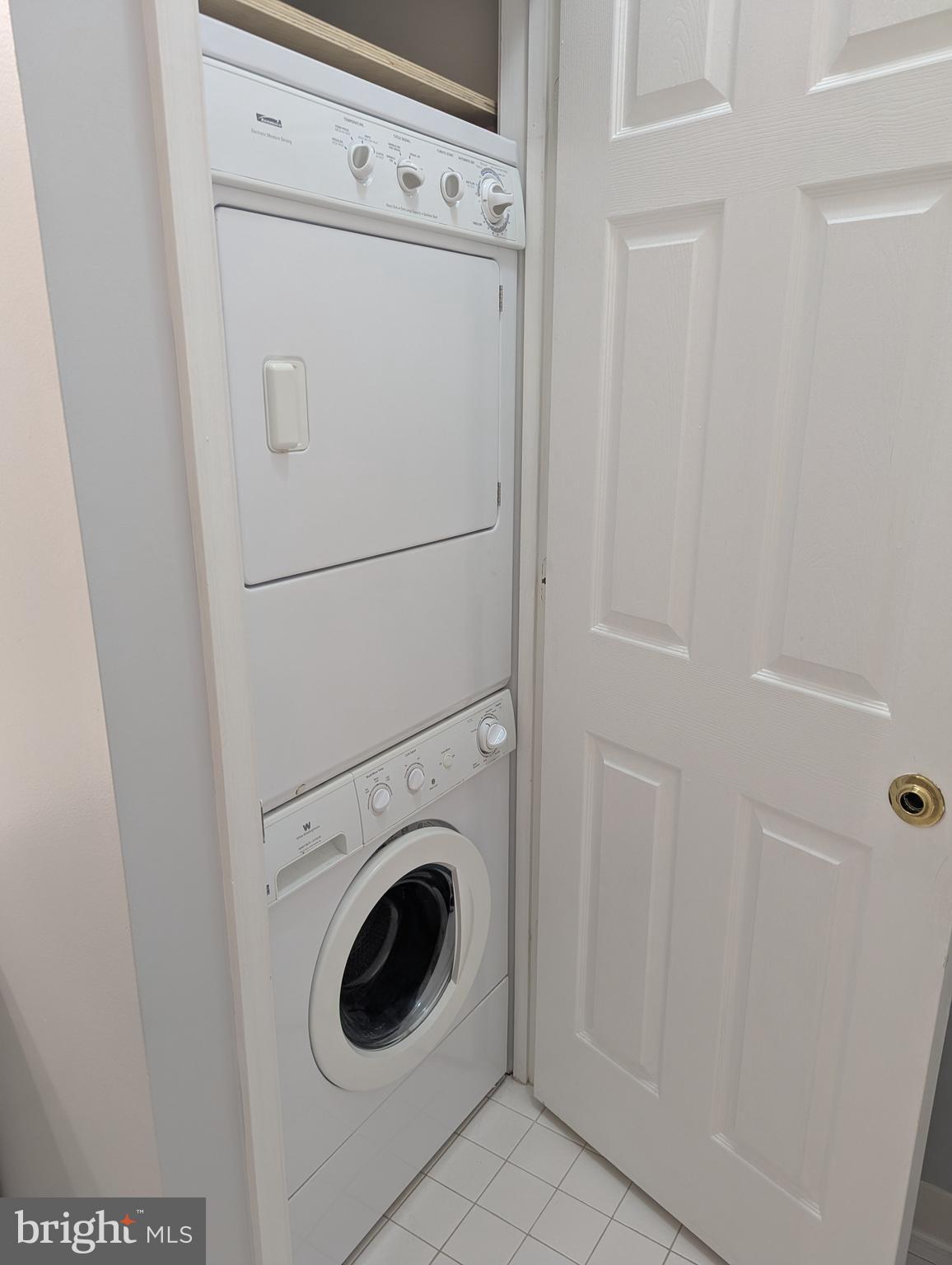 SANDERLING CONDO - Residential Lease