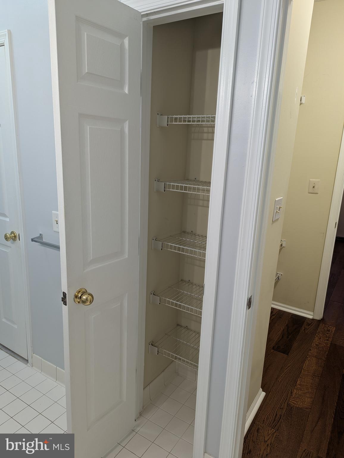 SANDERLING CONDO - Residential Lease