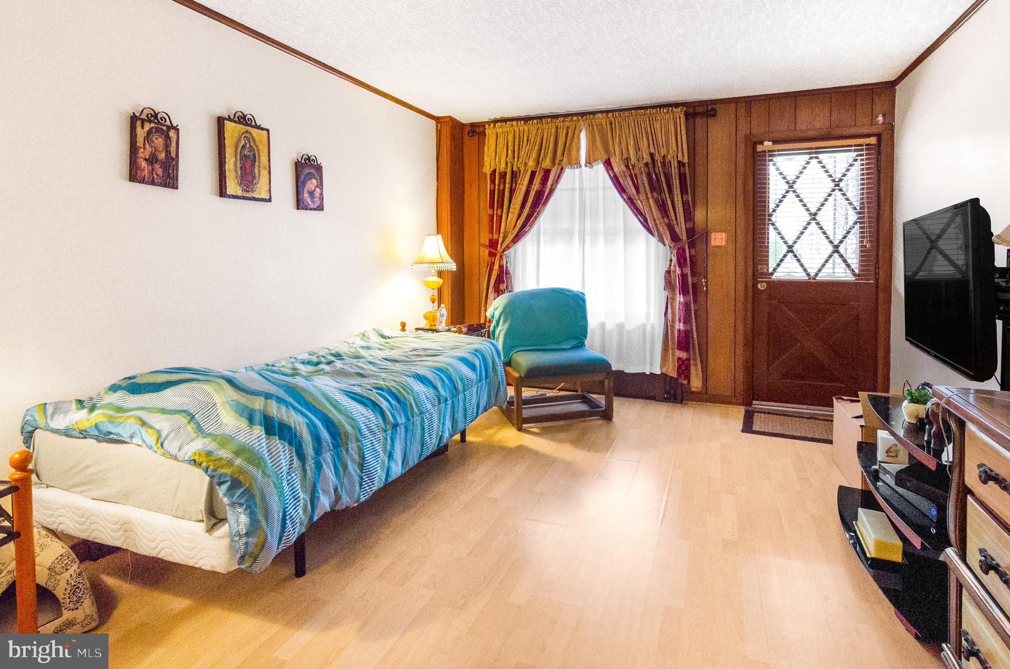 NORTHEAST READING - Residential