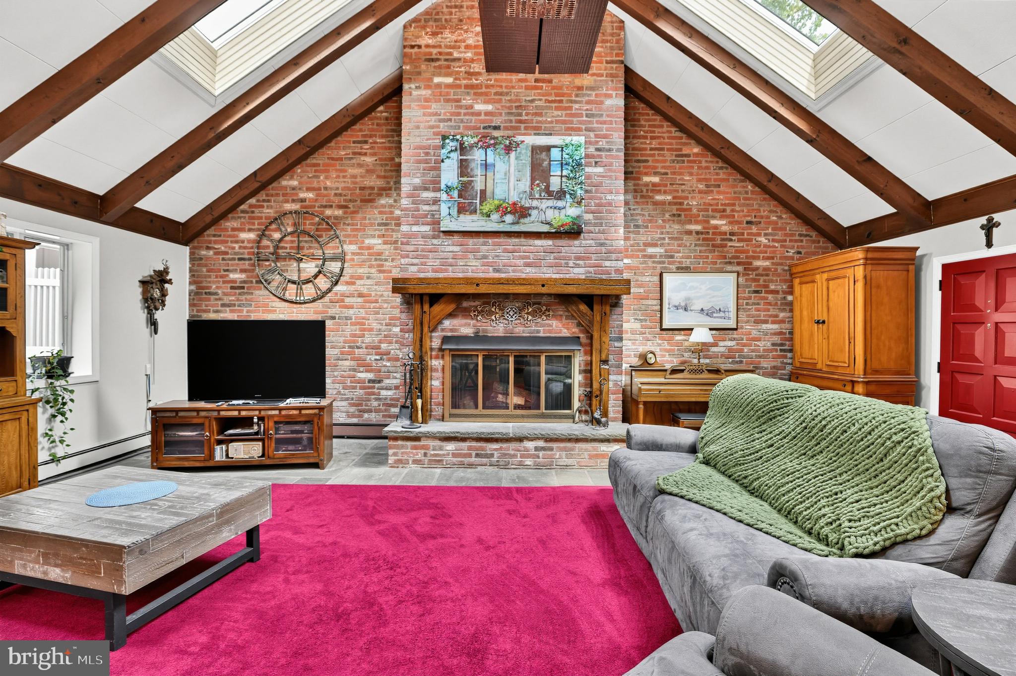 39 LOWER MORRISVILLE