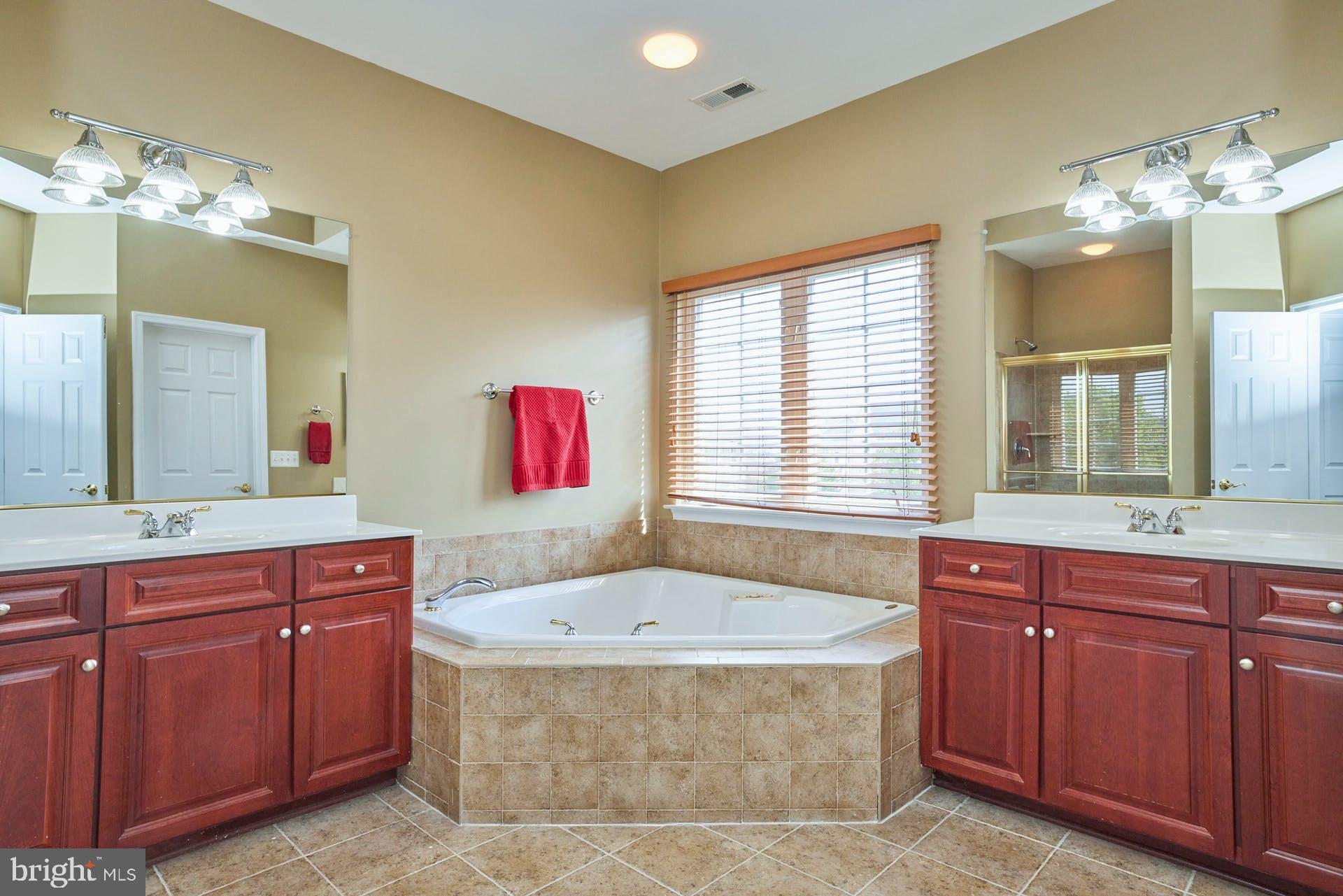 PEMBROOKE           PH 2 - Residential