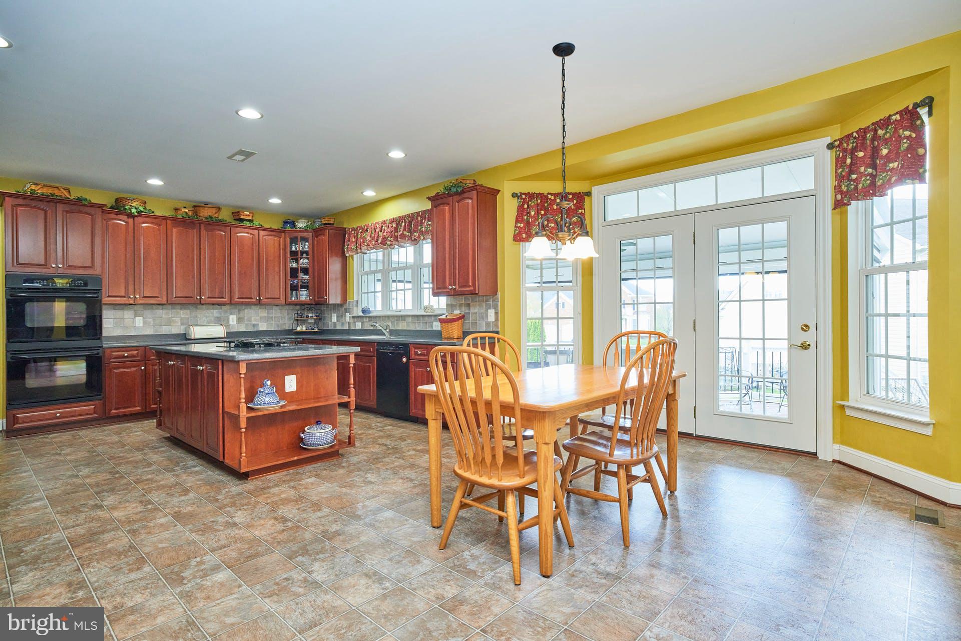 PEMBROOKE           PH 2 - Residential