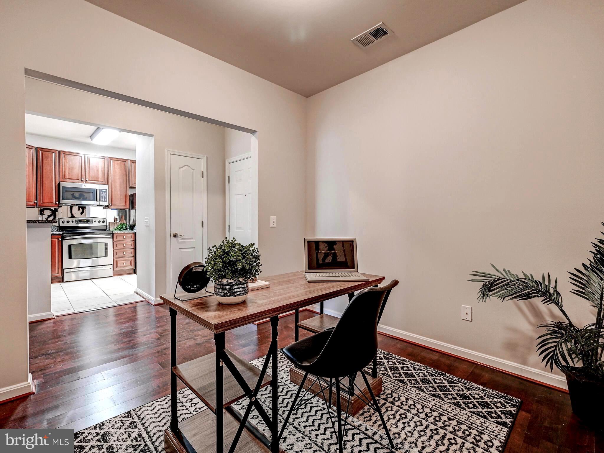 HIGHLANDS AT QUARRY LAKE - Residential