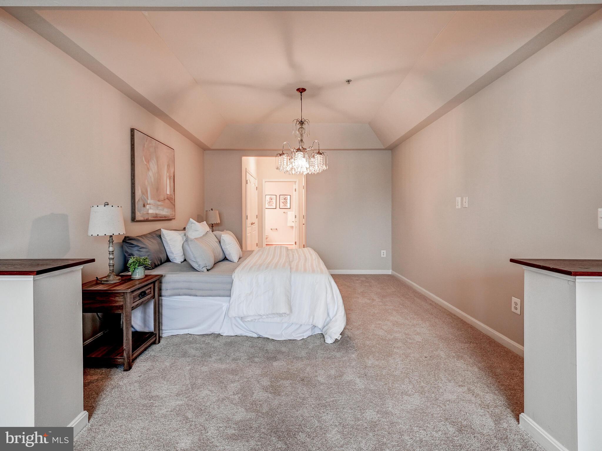 HIGHLANDS AT QUARRY LAKE - Residential