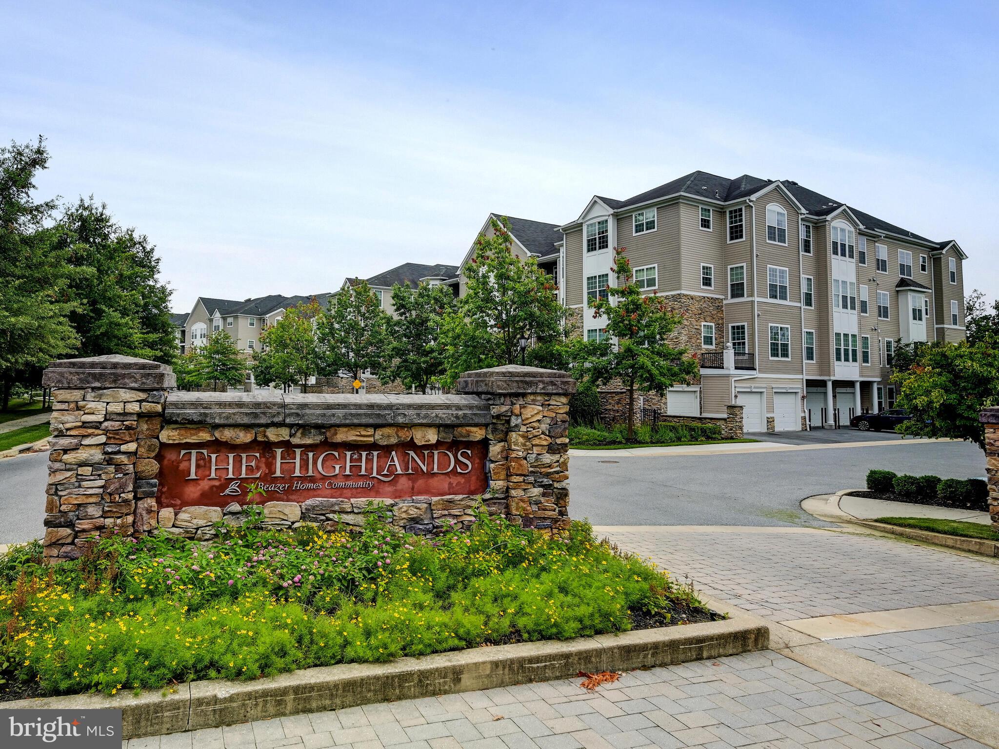 HIGHLANDS AT QUARRY LAKE - Residential